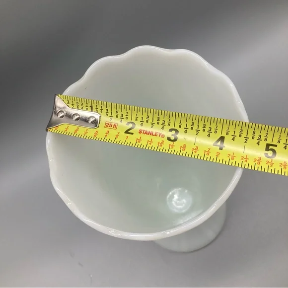 Anchor Hocking Milk Glass Hobnail Trumpet Vase/Wedding/Flower Arrangements /Gift - Picture 4 of 8